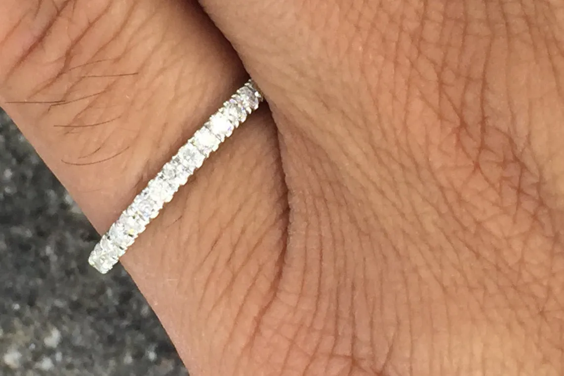 18k White Gold Dainty Thin Diamond Engagement Band Brilliant Cut