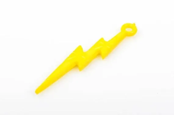 25 YELLOW LIGHTNING Bolt Charm Pendants, acrylic, 45x9mm  cha0174