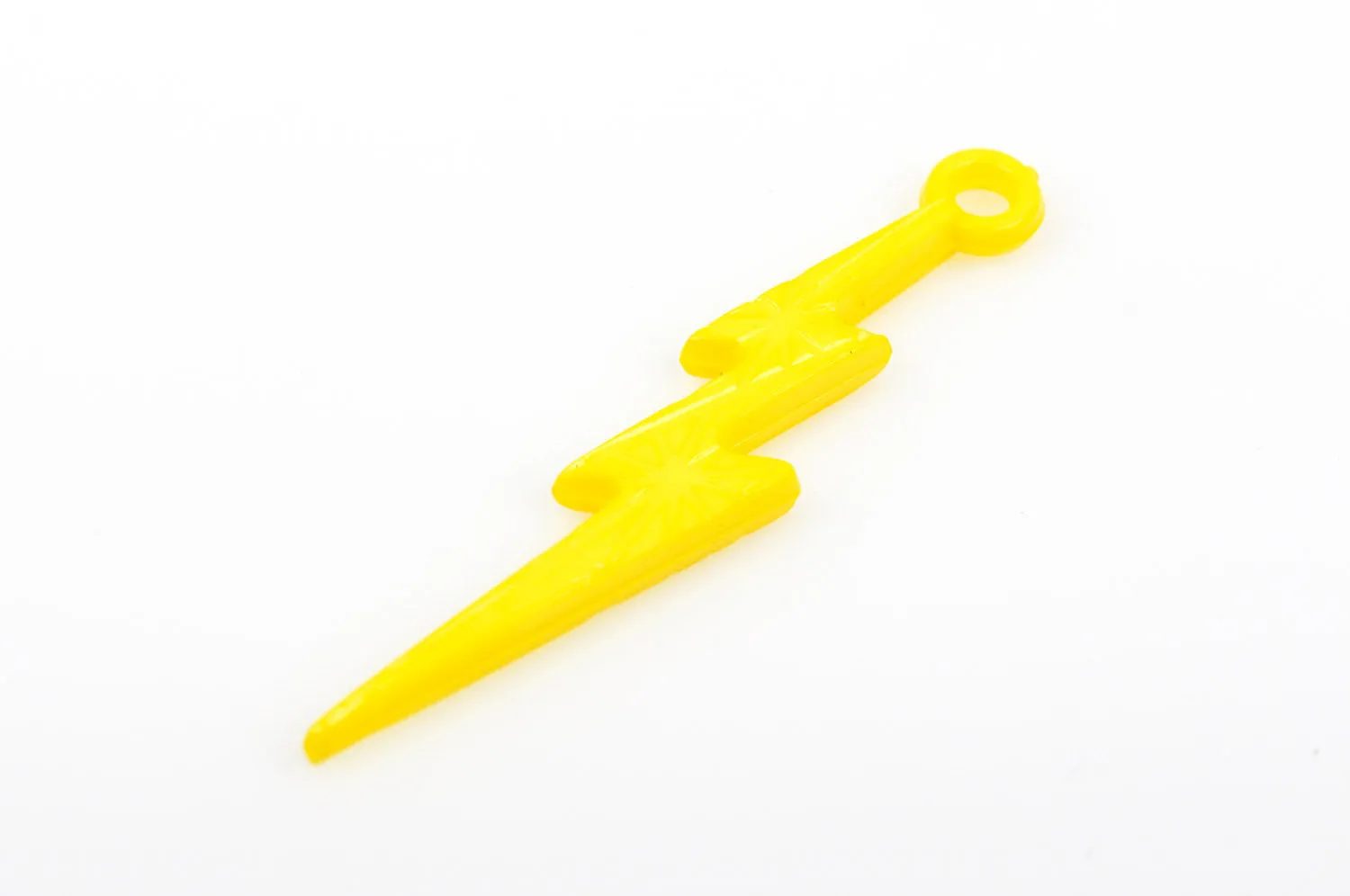 25 YELLOW LIGHTNING Bolt Charm Pendants, acrylic, 45x9mm  cha0174