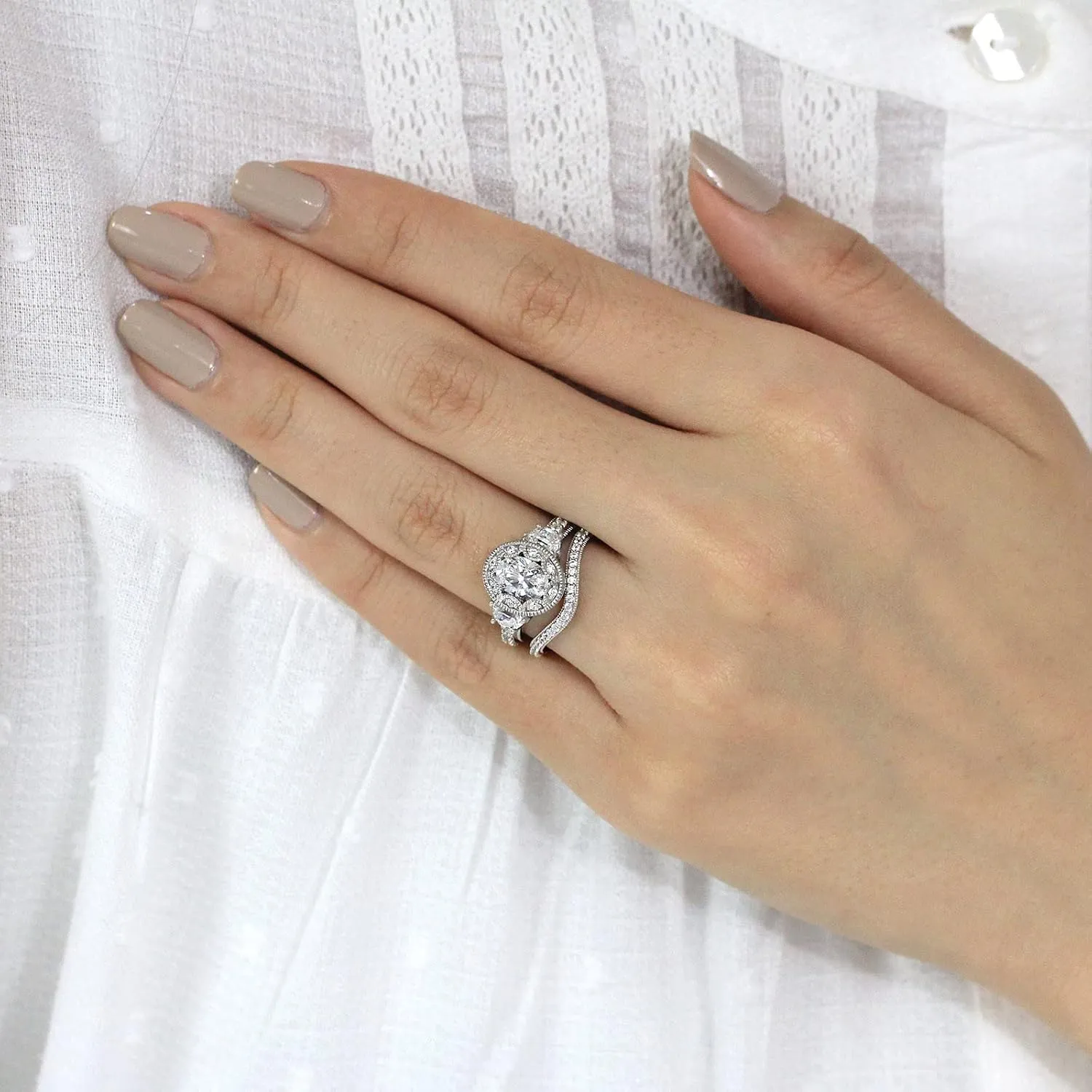 2pcs Women Inlaid Zircon Rings Set Exquisite Imitation Diamond Wedding Band Stackable Anniversary Ring (Silver, 9)