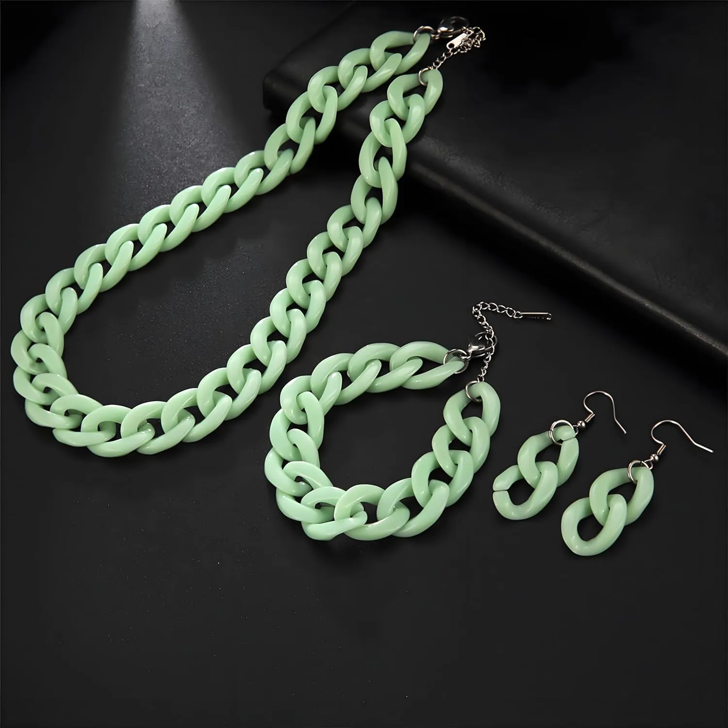 3Pcs/Set Acrylic Chunky Statement Necklace for Women Fashion Punk Retro Cuban Link Bracelet Paperclip Oval Choker Necklaces Multicolor 70S 80S 90S Dangle Earrings Hip Hop Punk Choker paper clip Statement jewelry set