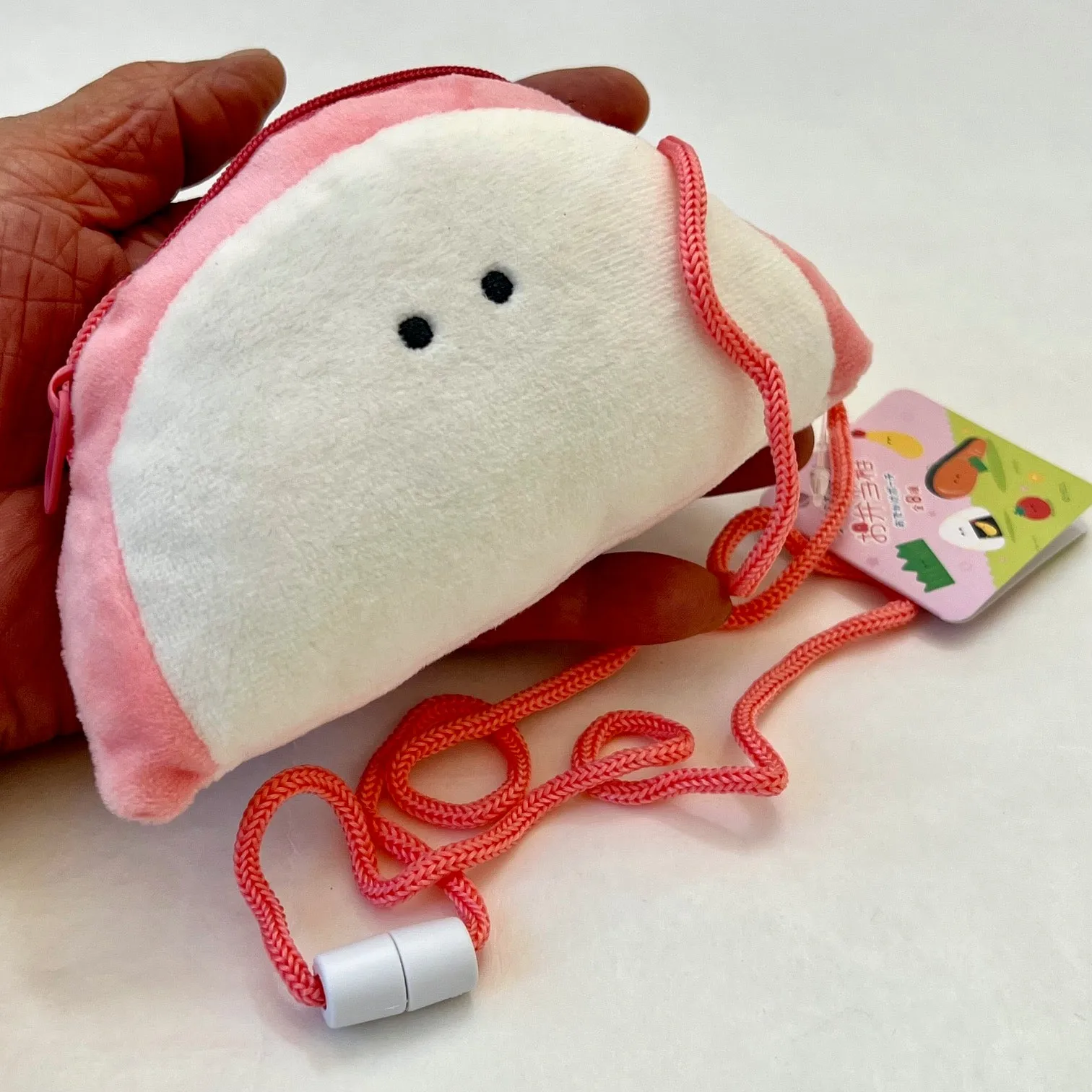 63380 BENTO PICNIC LUNCH PLUSH BAGS-8