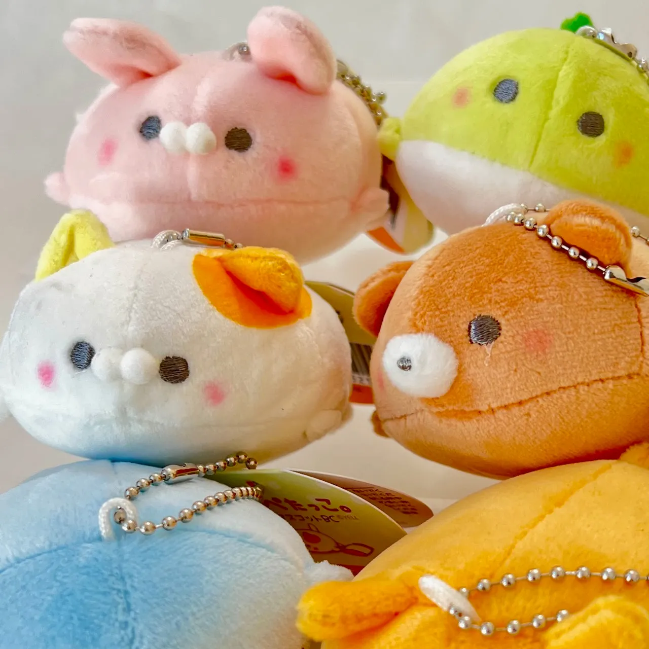 63423 SLEEPY ANIMALS CHARM PLUSH-6