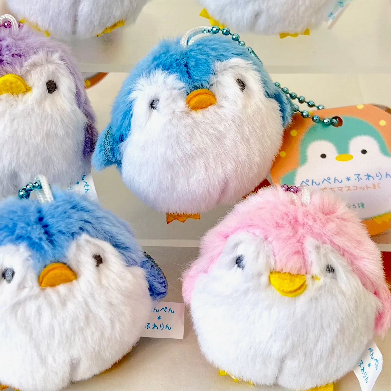 63463 PENGUIN PLUSH CHARM-6