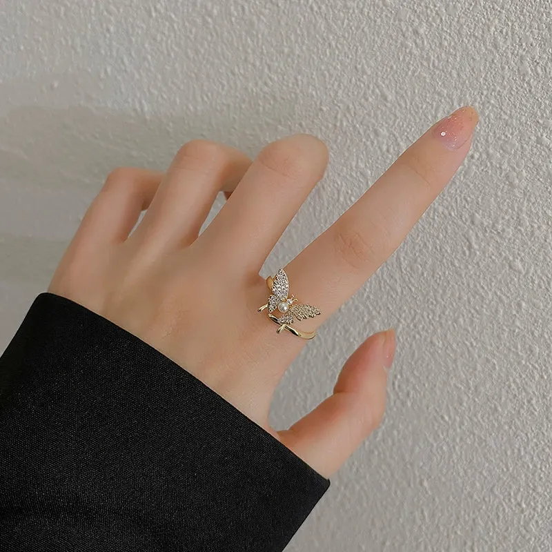 Accessible Luxury Trendy Women's Fashion Personality Pearl Butterfly Ring