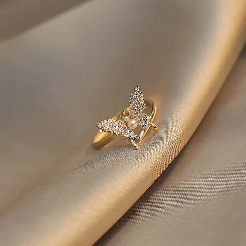 Accessible Luxury Trendy Women's Fashion Personality Pearl Butterfly Ring