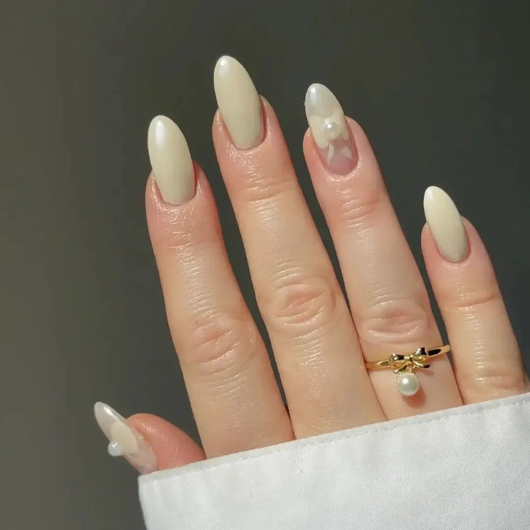Adorable Pearl Dangle Gold Bow Tie Ring