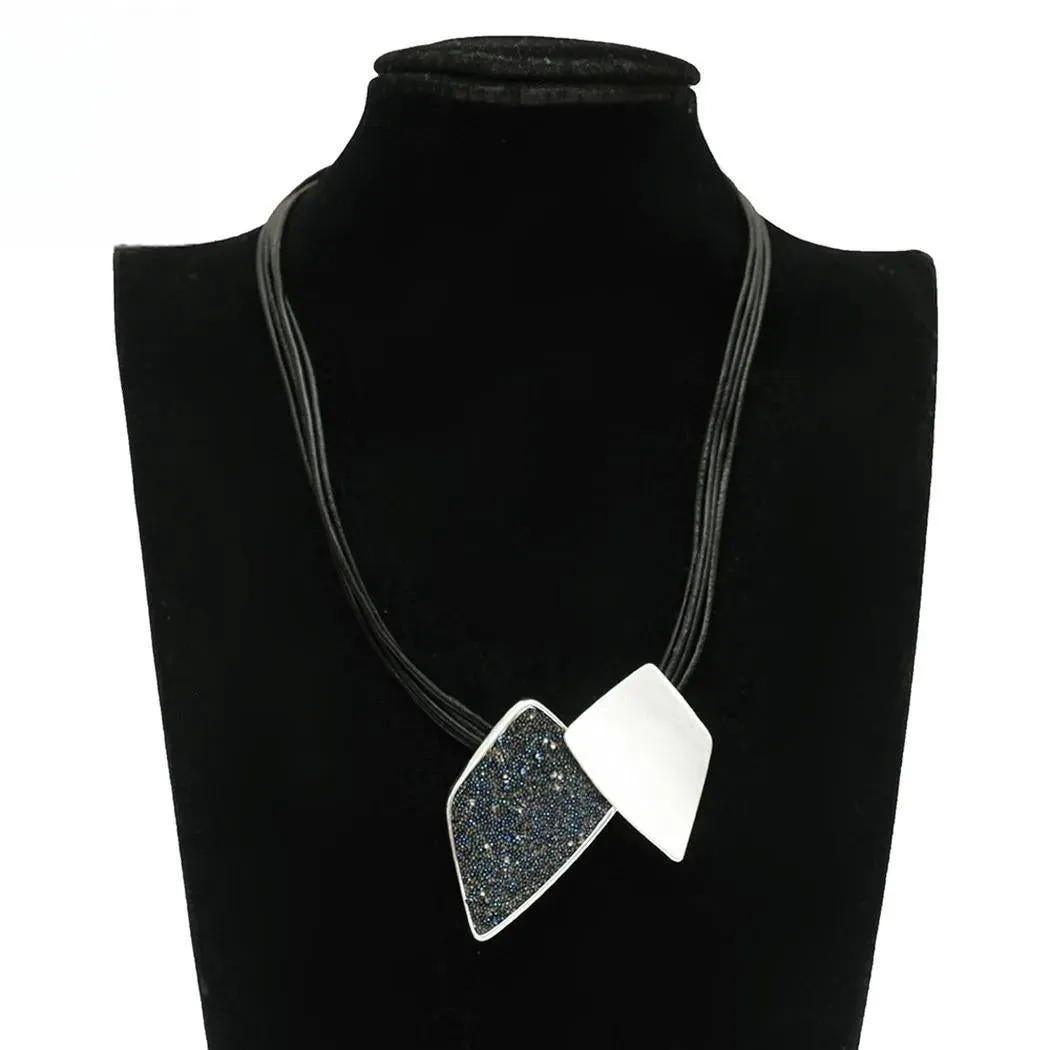 Aesthetic Geometry Valentines Day Korean Fashion Pendant Necklace for Women