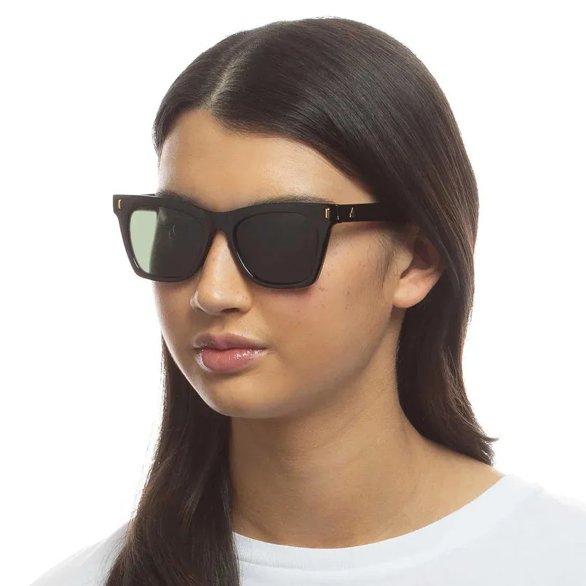 Aire Bellatrix Sunglasses - Black