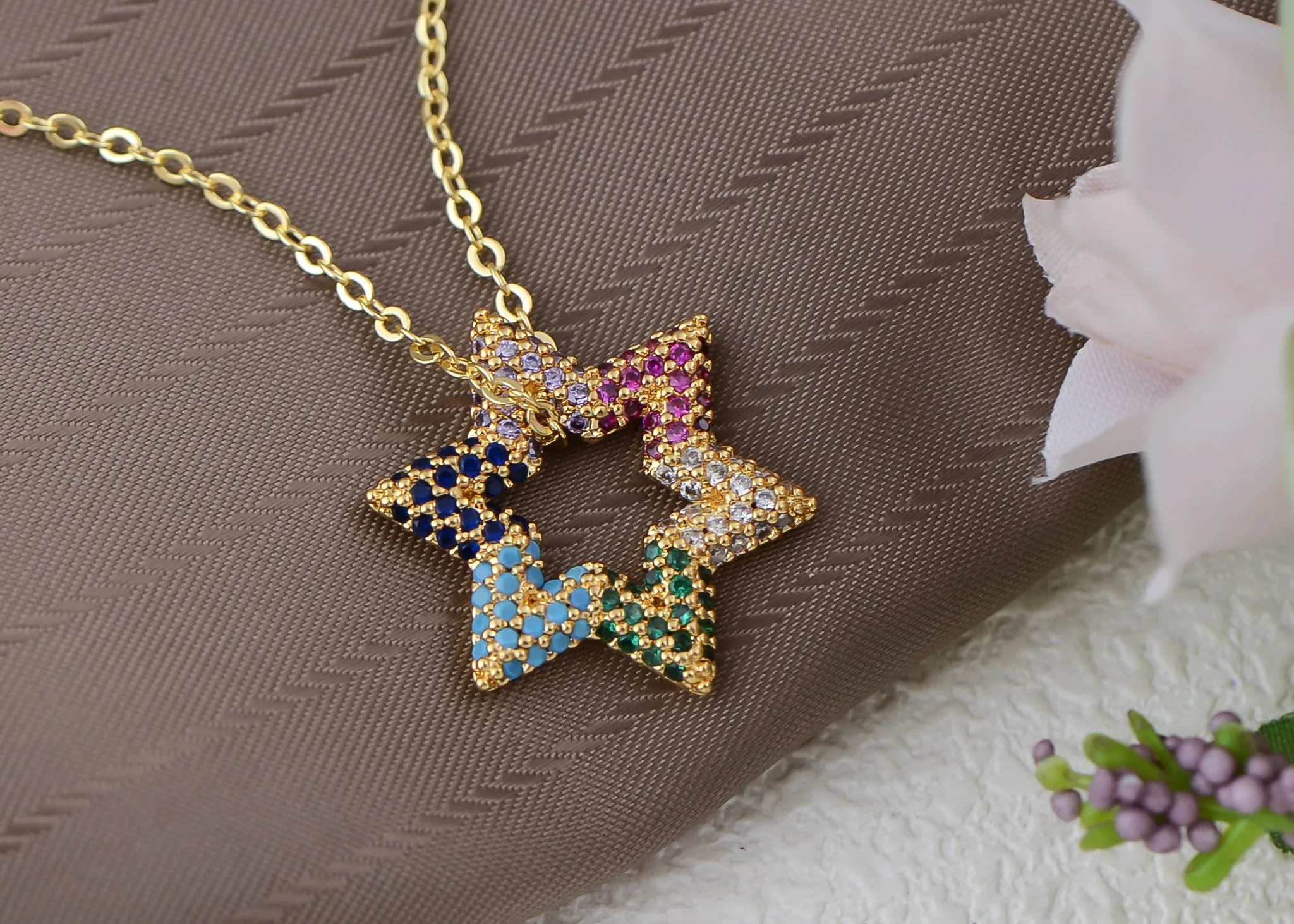 Alilang Sparkly Cubic Zirconia Star Pendant Necklace for Women Christian Jewelry