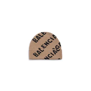 ALLOVER LOGO BEANIE IN BEIGE