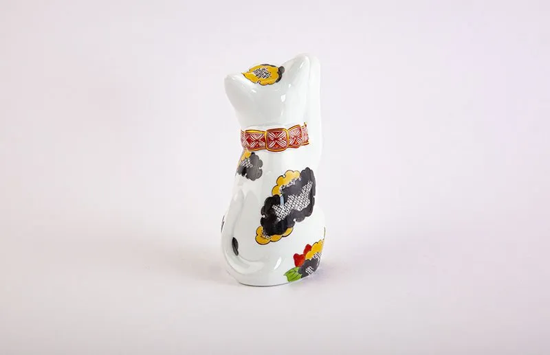 Arita Yaki(ware) Japanese Lucky Cat Figure - Camellia