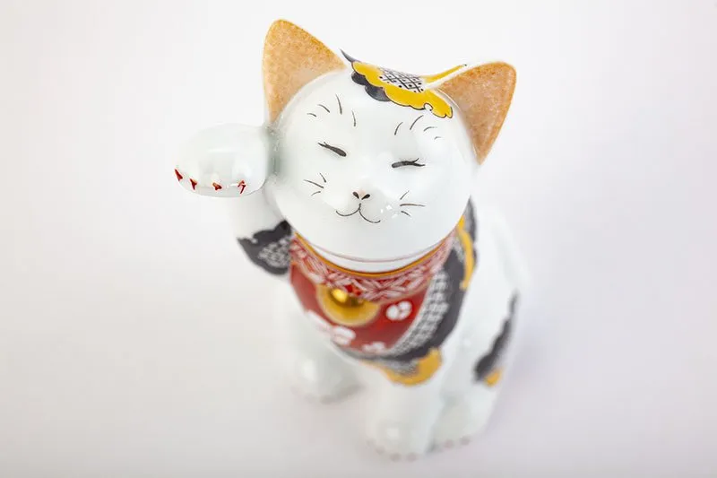 Arita Yaki(ware) Japanese Lucky Cat Figure - Camellia