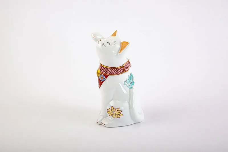Arita Yaki(ware) Japanese Lucky Cat Figure - Chrysanthemum