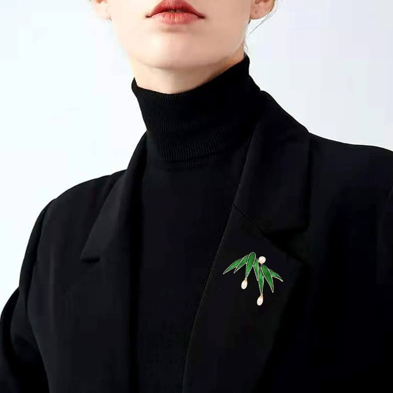 Bamboo Leaf Pearl Brooch for Women Enamel Leaves Lapel Brooch Pin Dress Accessories Wedding Party Birthday Graduation Jewelry for Mother Wife