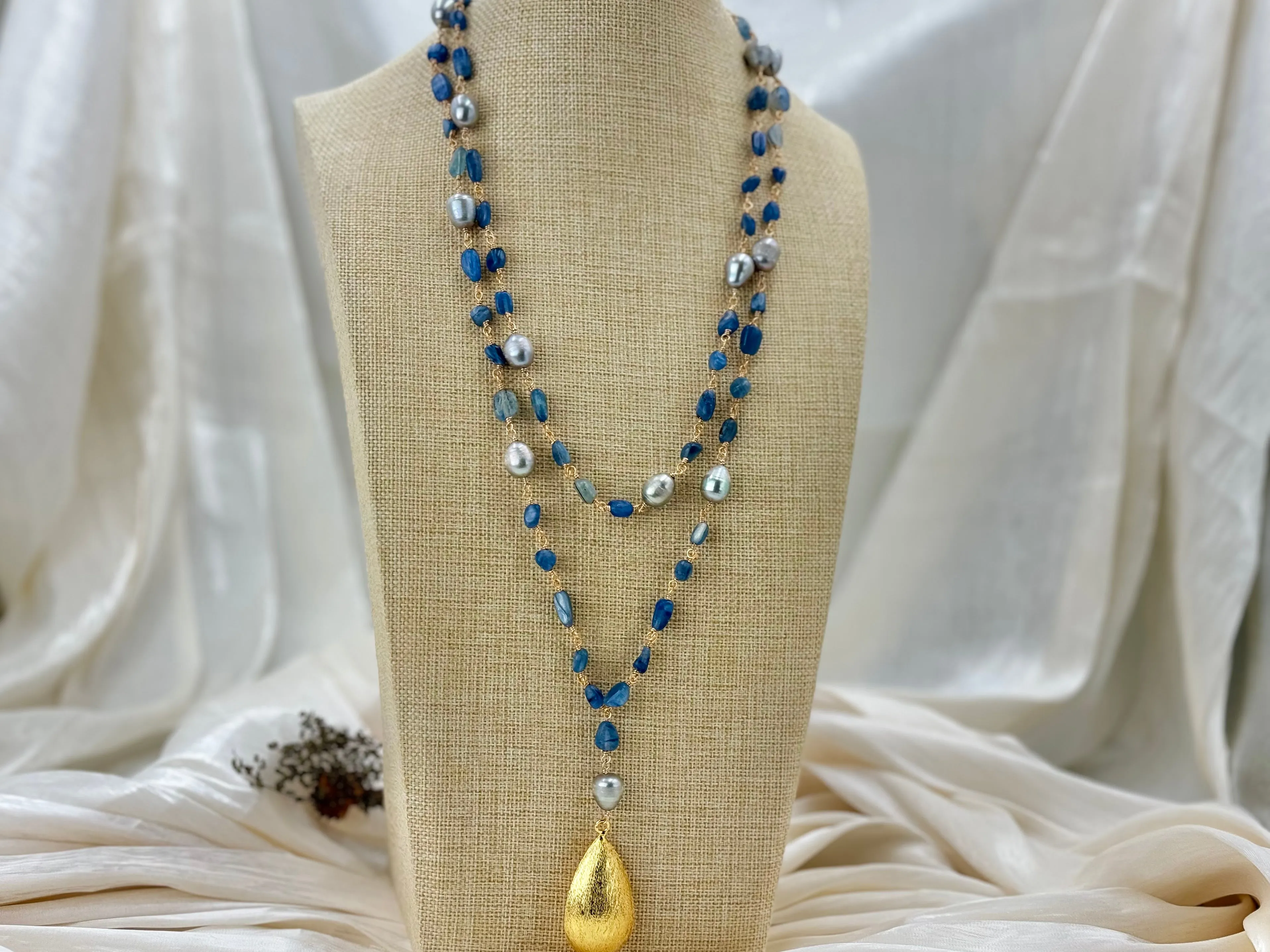 Blue Kyanites Dainty necklace