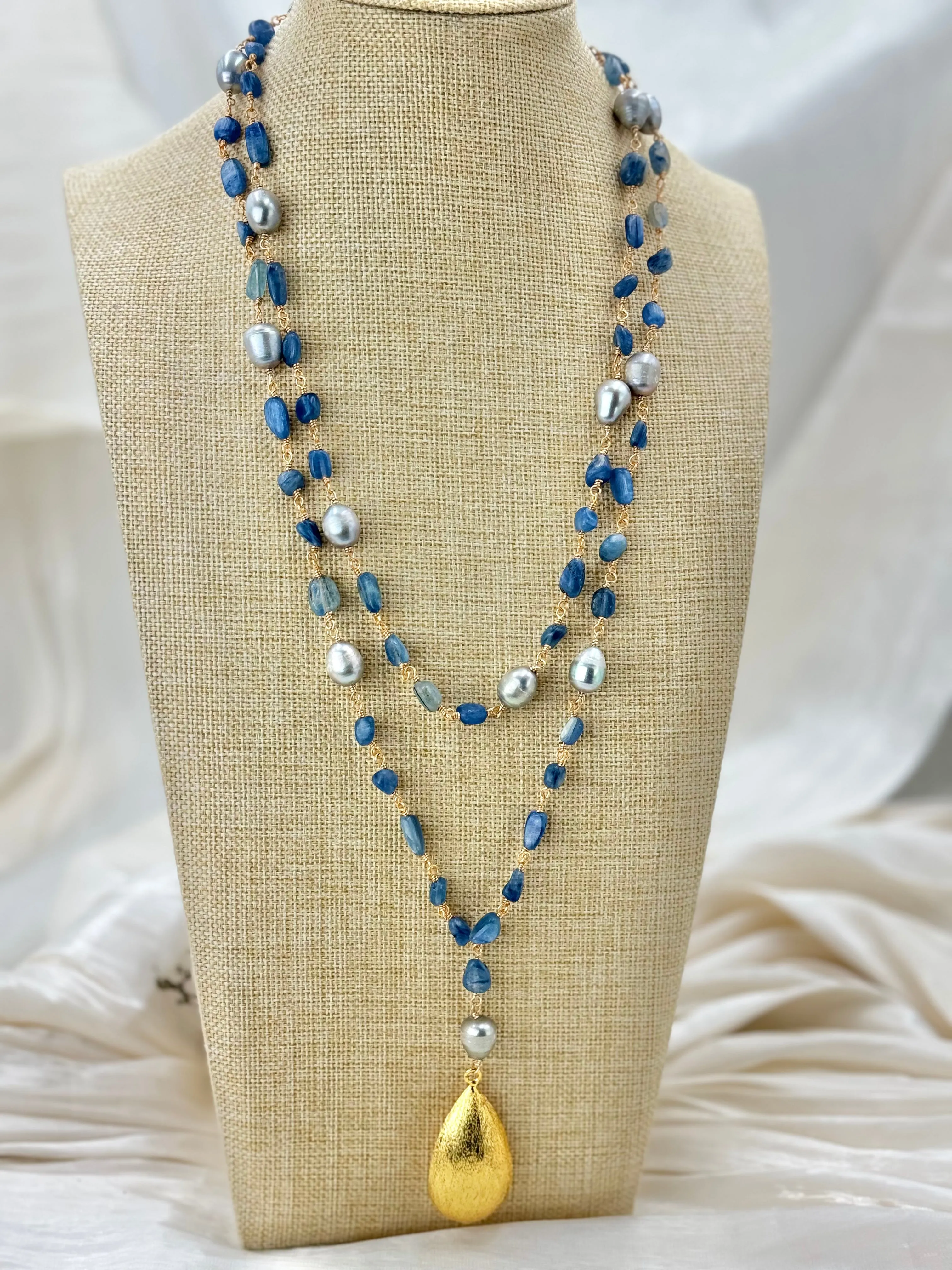 Blue Kyanites Dainty necklace