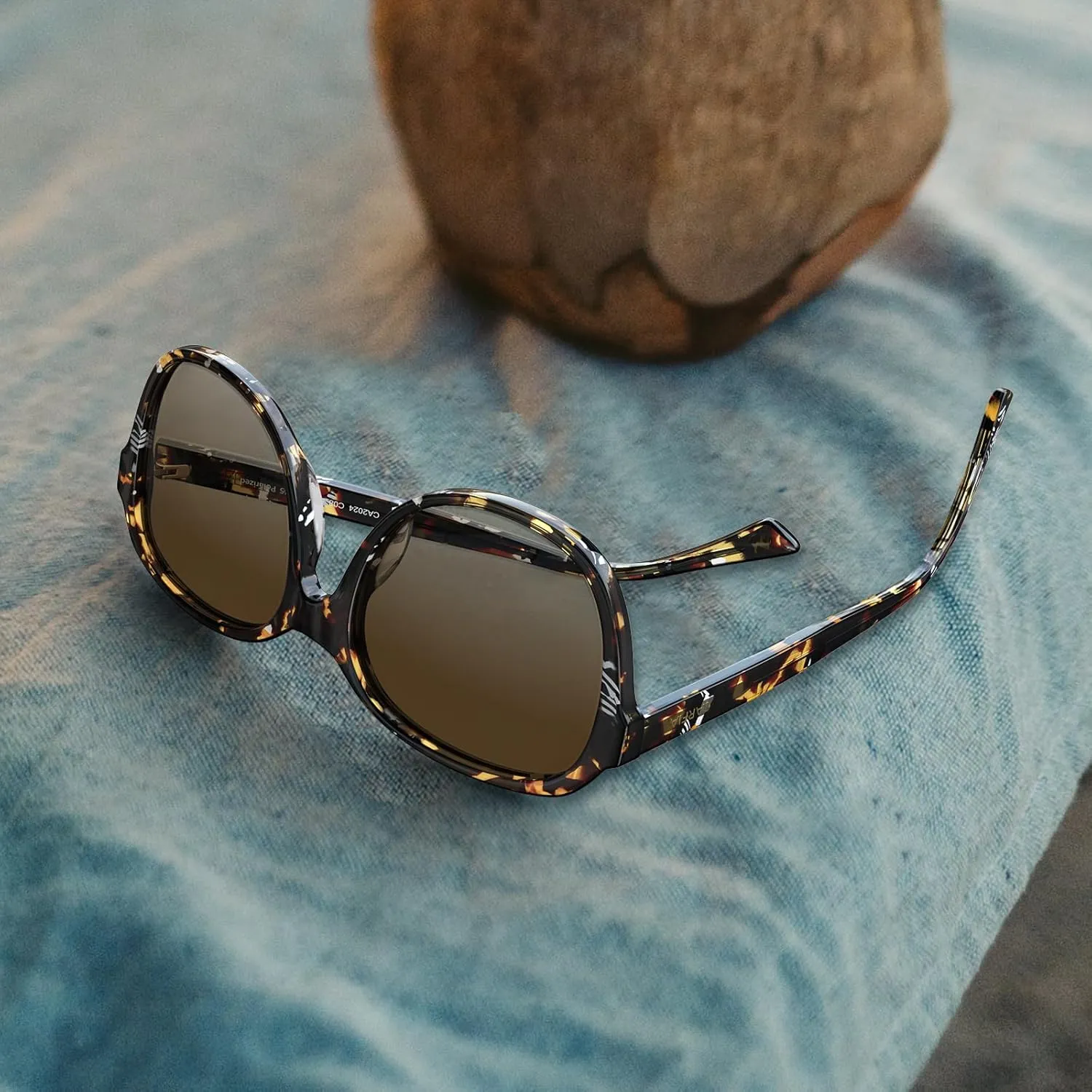 CARFIA Acetate Polarized Sunglasses for Women UV Protection Retro Trendy Big Sunnies CA2024