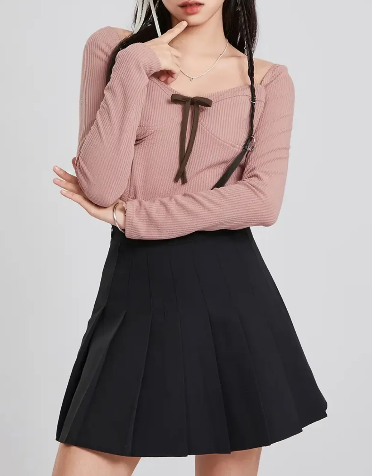 Casual Ribbed Cotton Long Sleeve Crop Top with Sweetheart Neckline and Bow Tie Detail