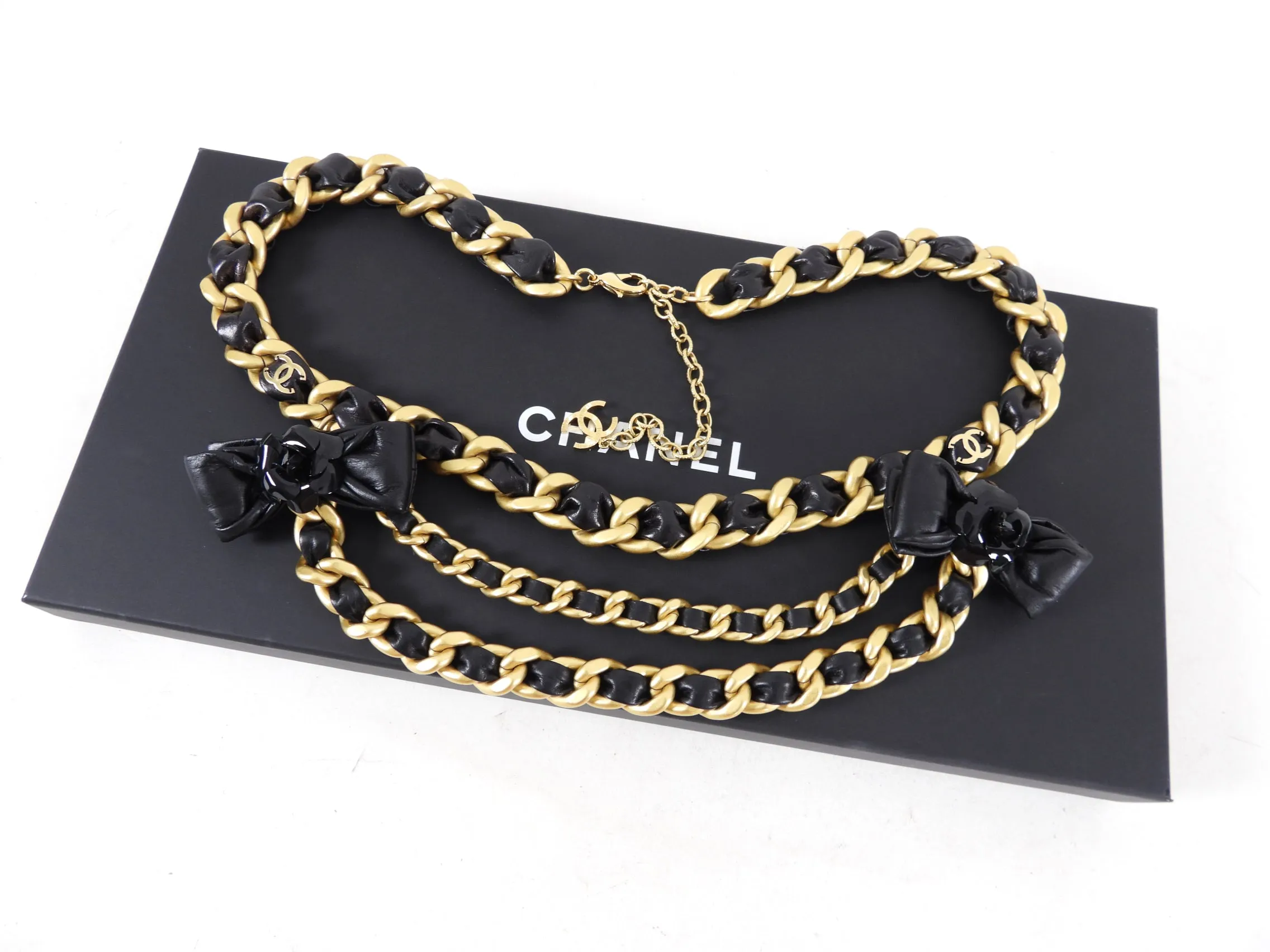 Chanel 20A Runway Chain and Lambskin Bow Belt