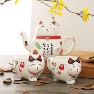 Charming Maneki Neko Porcelain Cat Tea Set with Plutus Teapot for Enchanting Tea Experiences