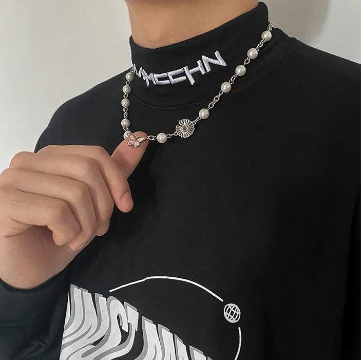 Chicmy-Korean style, Korean men's outfit, minimalist style, street fashionBUTTERFLY PEARL NECKLACE
