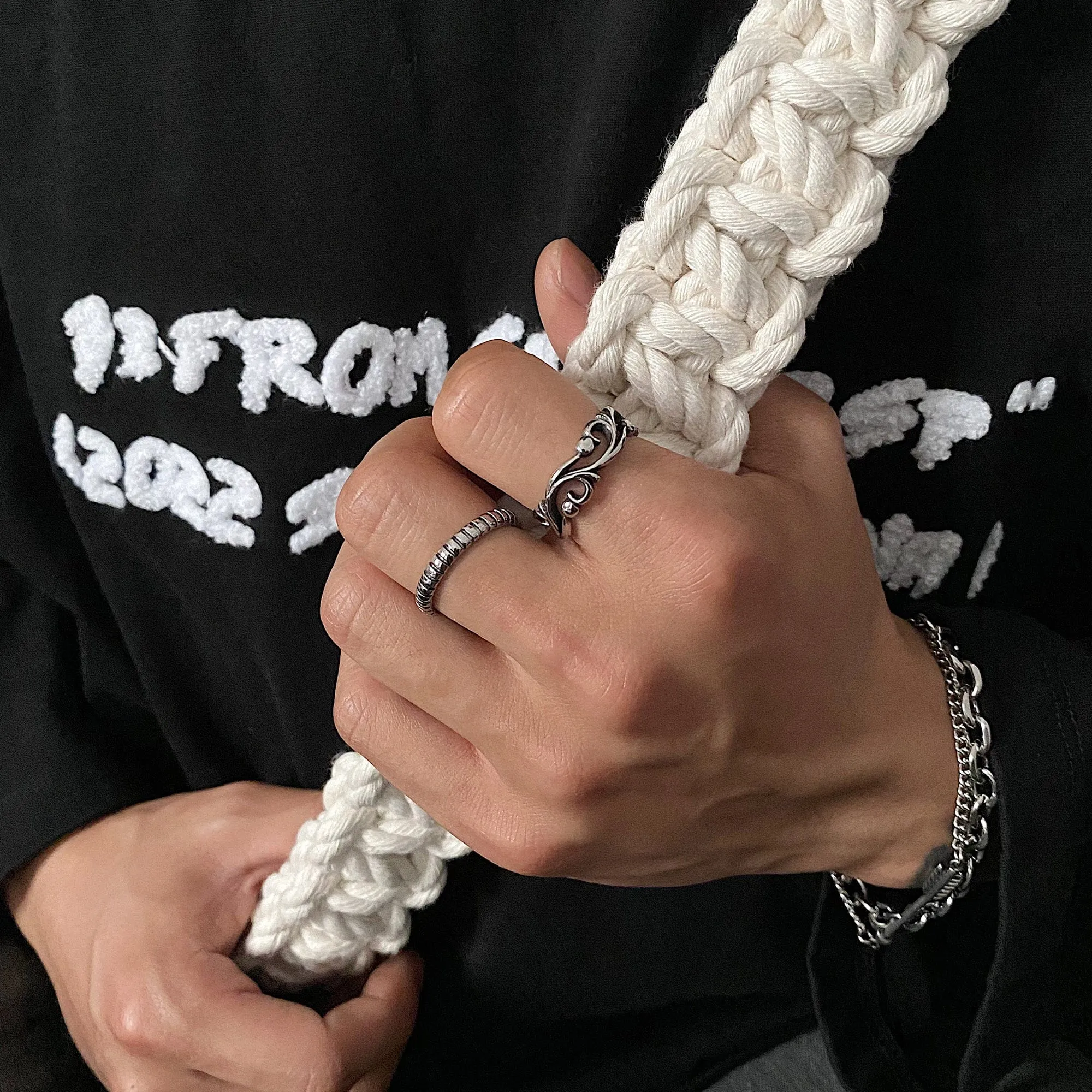 Chicmy-Korean style, Korean men's outfit, minimalist style, street fashionPATTERNED OPEN RING