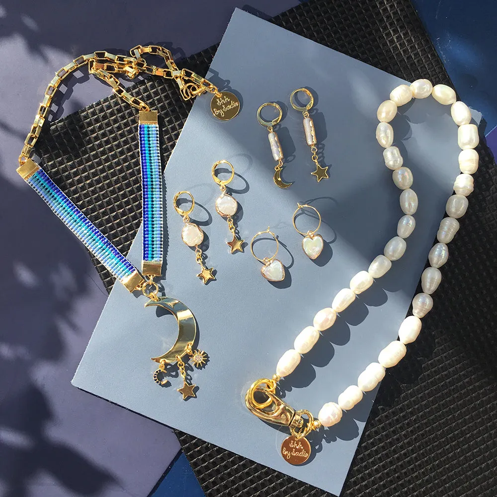 Chunky Pearl Hardware Necklace - Elegant and Versatile