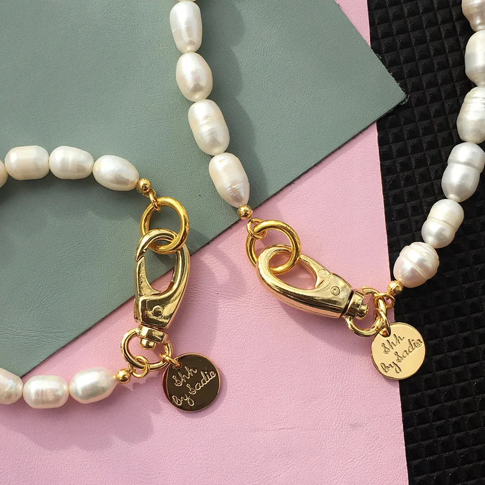 Chunky Pearl Hardware Necklace - Elegant and Versatile