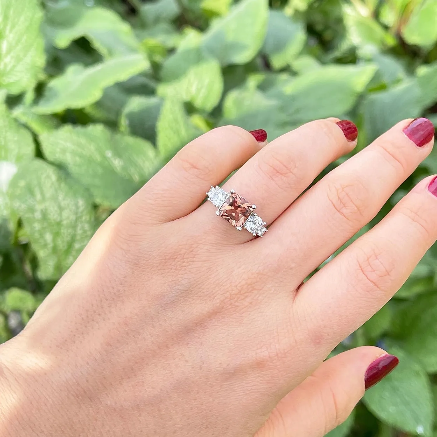 Color Change Stone Zultanite Minimalist Silver Women Ring, Elegant Zultanite Ring in Minimalist Silver Design