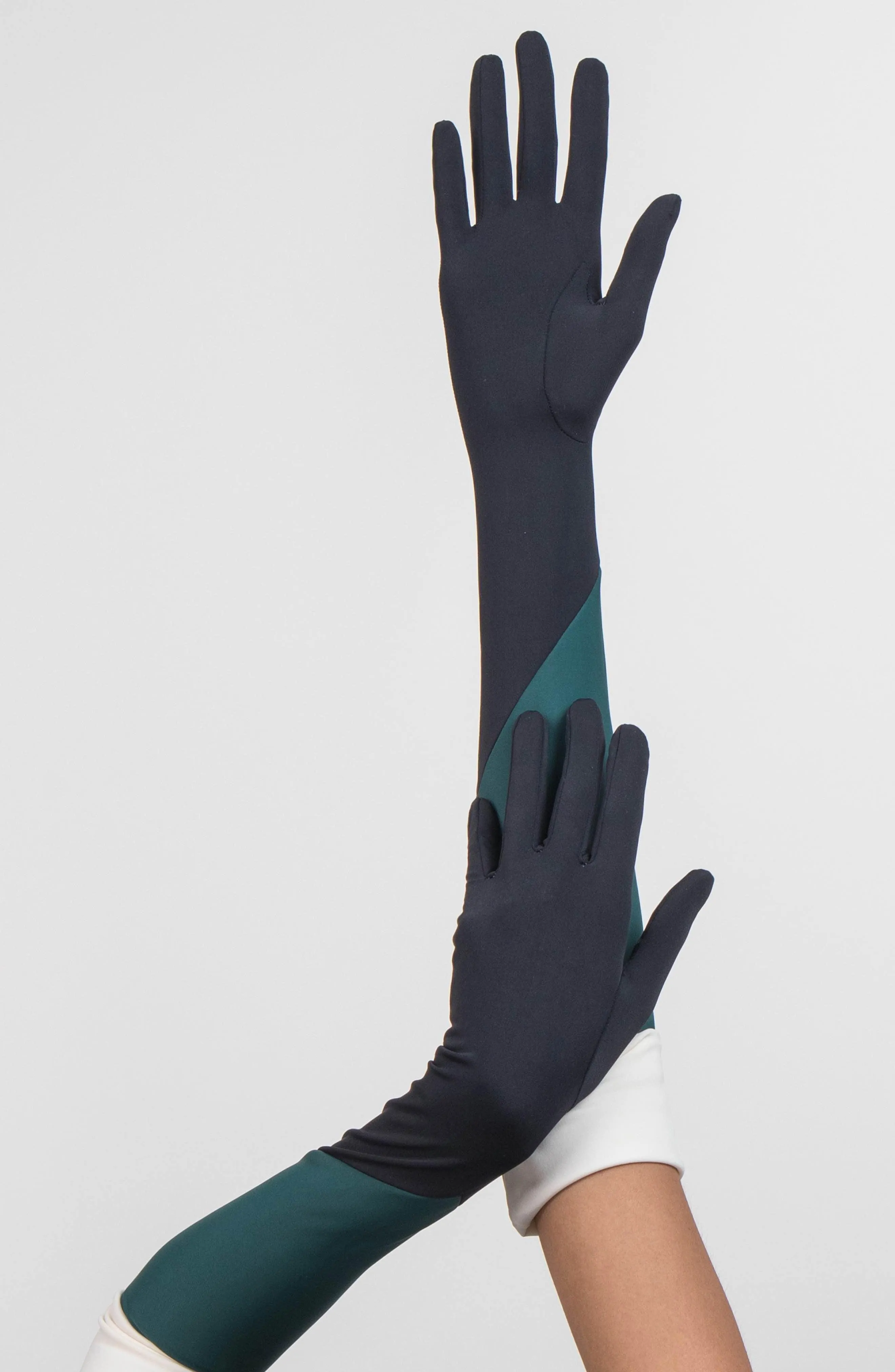 Colorblock Nylon Runway Opera Glove