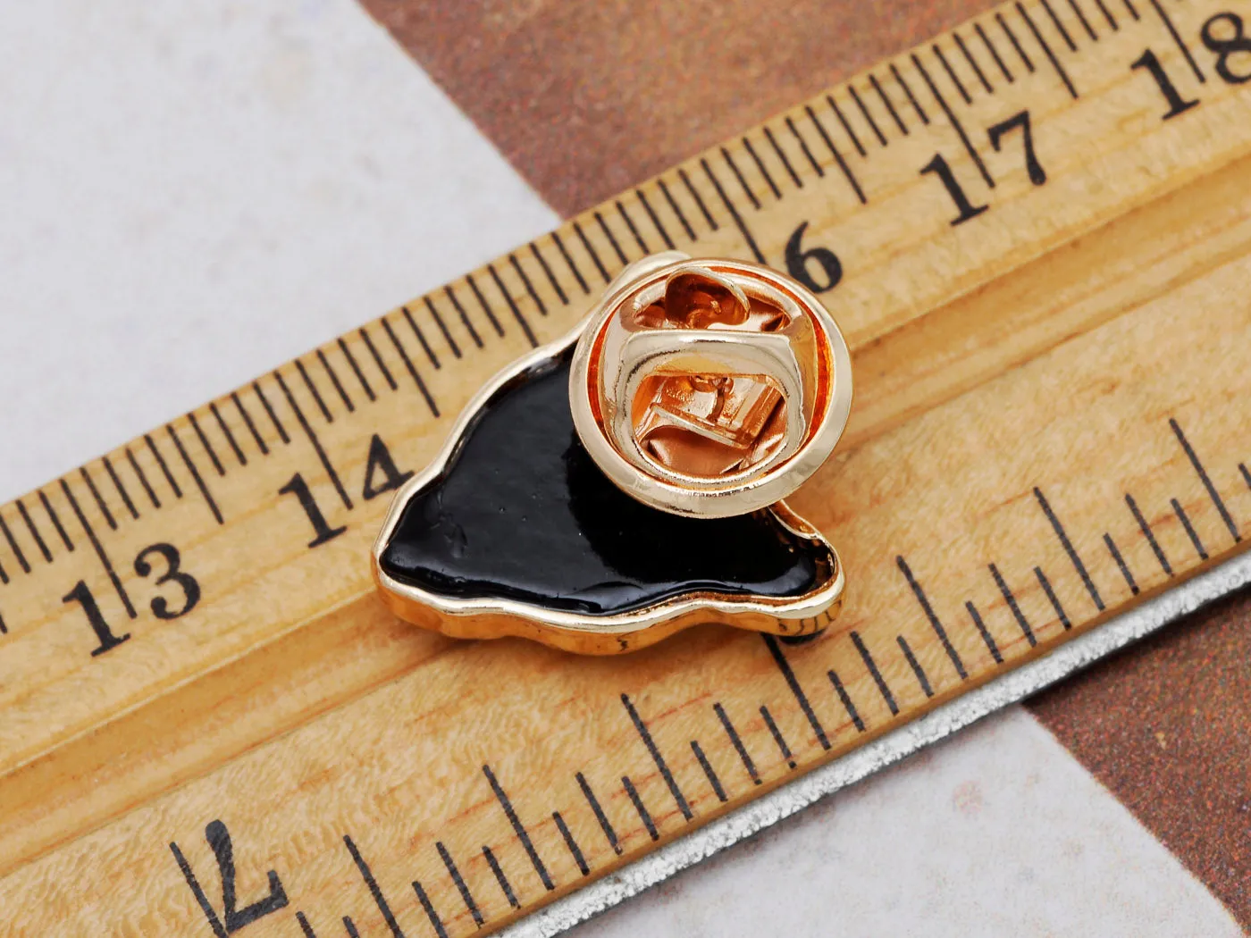 Contemporary Black Enamel Leopard Face Pin Brooch