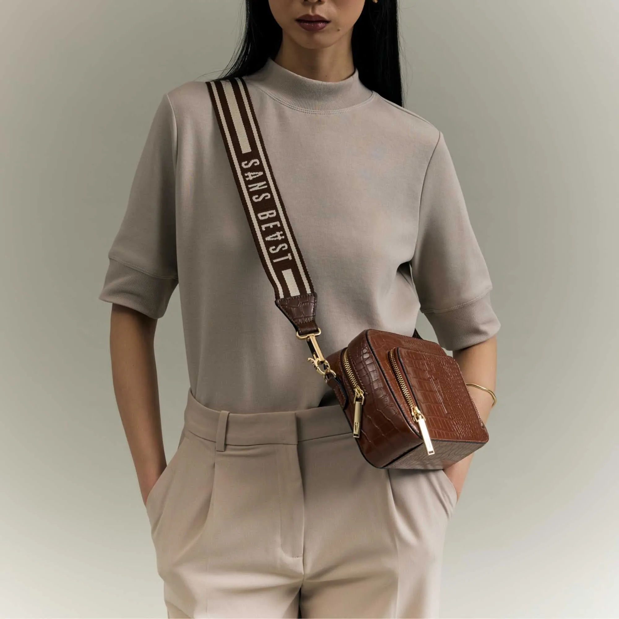 Corridor Bag Strap - Chestnut   Gold