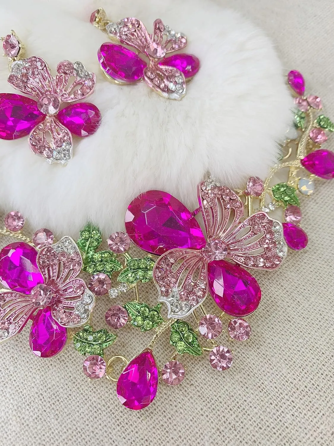 Crystal Flower Bib Statement Necklace Set Chunky Diamond Flower Statement Necklace & Earrings Drama Bib Collar Jewelry Set for Women Prom Party Jewelry