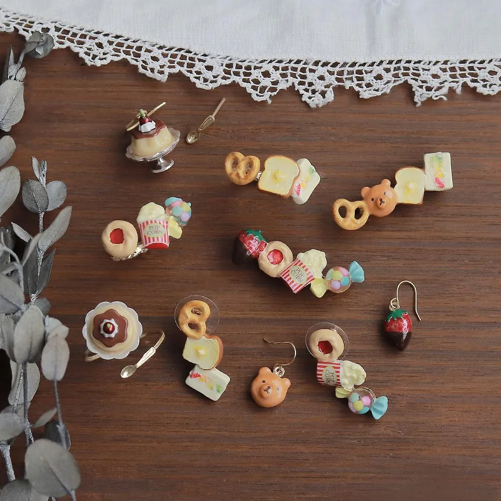 Custard Pudding Mismatched Earrings