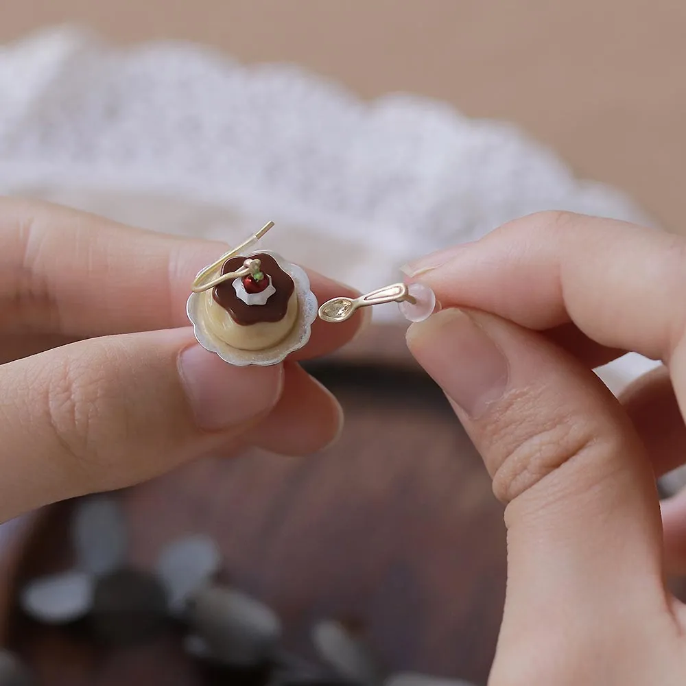 Custard Pudding Mismatched Earrings