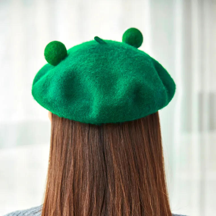 Cute Funny Frog Beret AD10286