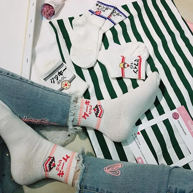 Cute Japanese Letter Print Cartoon Embroidery Socks