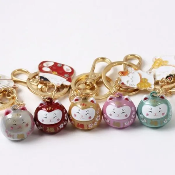 Cute Lucky Cat Car Keychain with Good Meaning