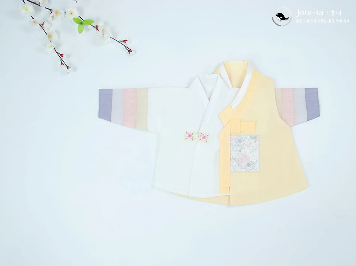 Cute Prince in Lemon Yellow 100 Days Baby Boy Hanbok