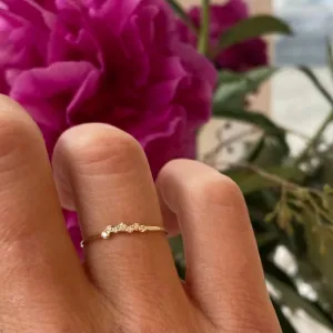 DIAMOND CLUSTER RING