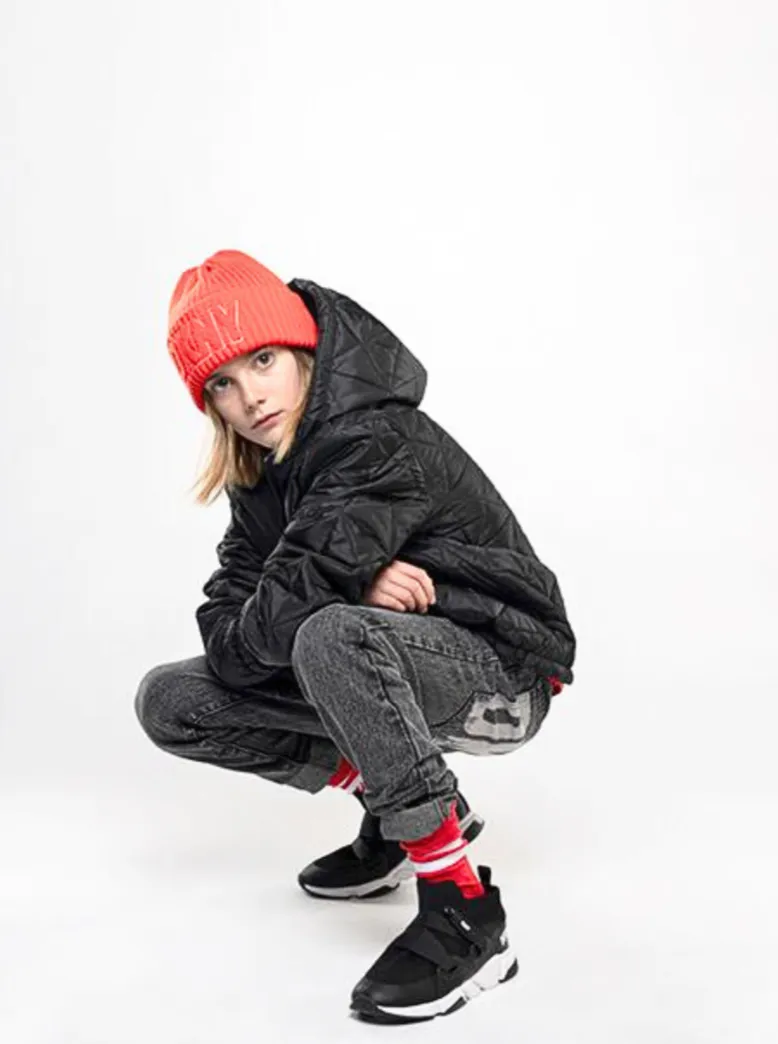 DKNY Junior Orange Knitted Hat With Embroidered Patch _D51000-987