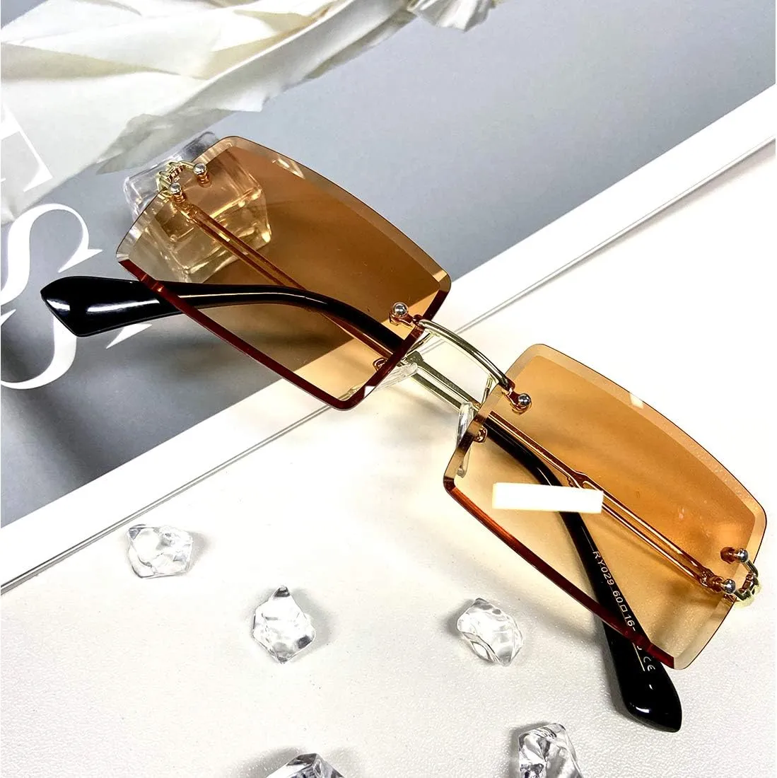 Dollger Rimless Rectangle Sunglasses for Women Fashion Frameless Square Glasses for Men Ultralight UV400 Eyewear Unisex