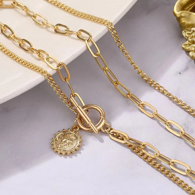 Edgy Thick Chain Layered with Multi-Style Pendant Necklaces