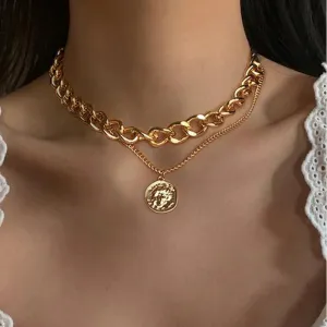 Edgy Thick Chain Layered with Multi-Style Pendant Necklaces
