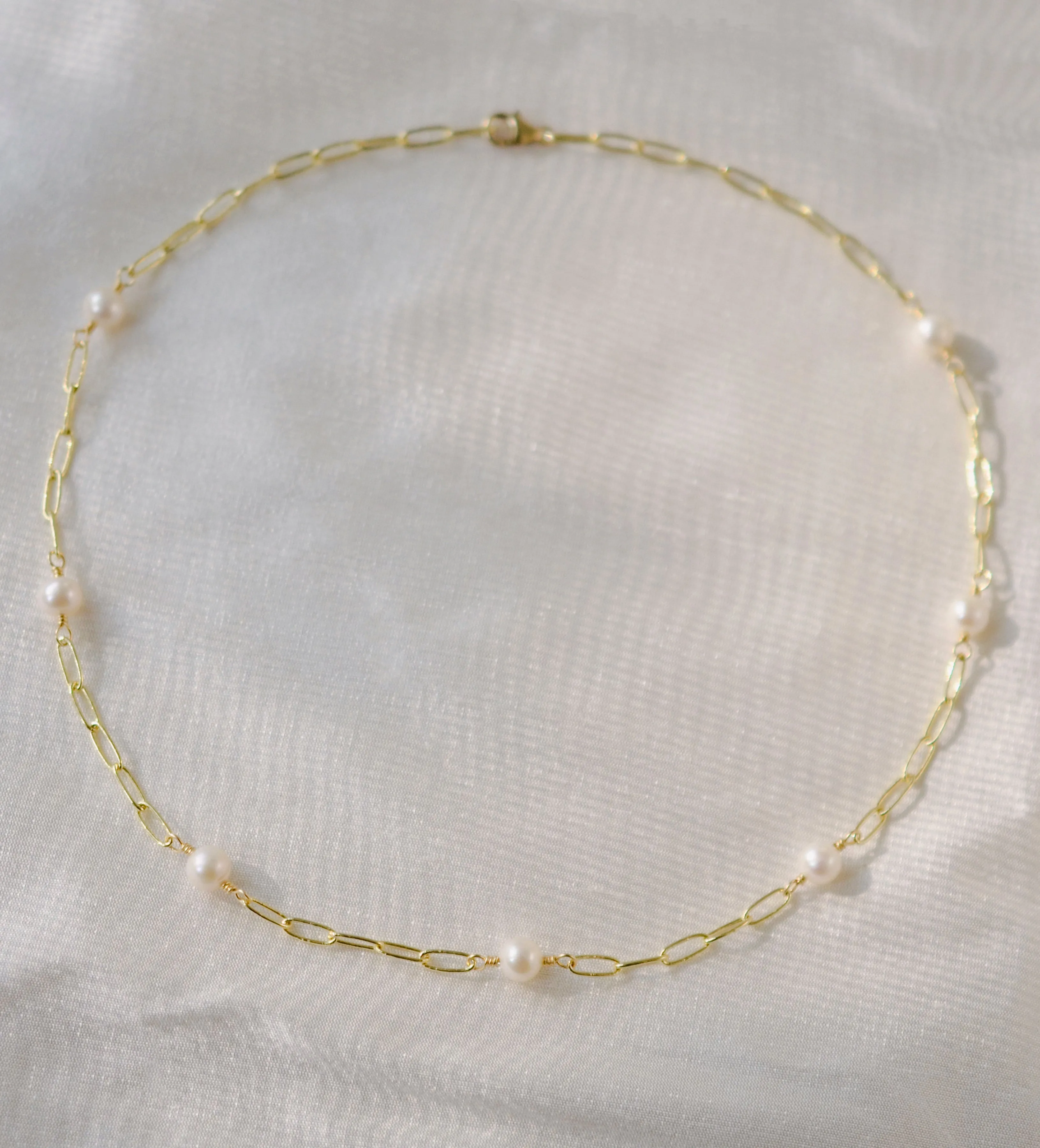 Elegant White Freshwater Pearl Necklace with Paperclip Chain
