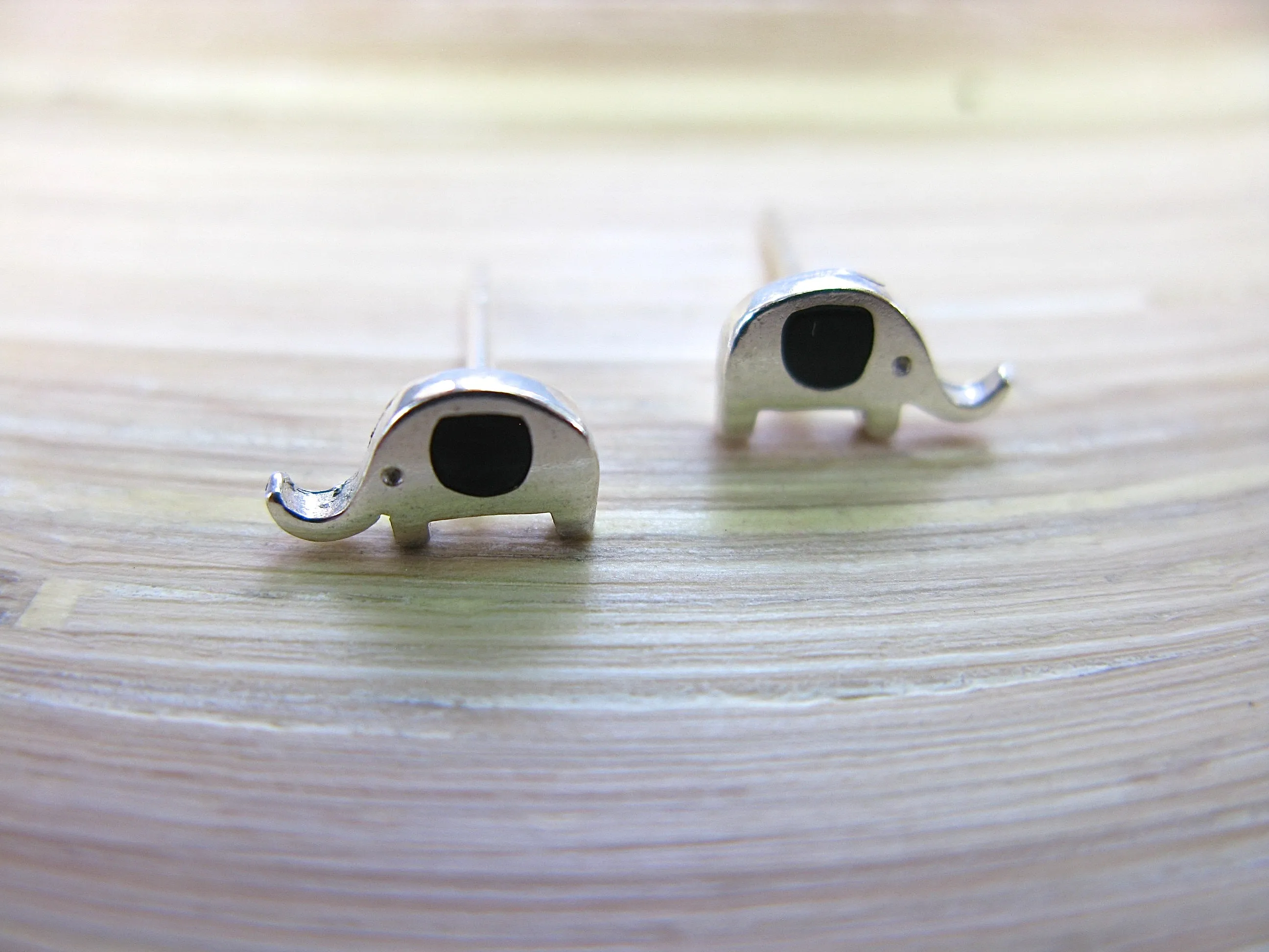 Elephant Onyx Stud Earrings in 925 Sterling Silver