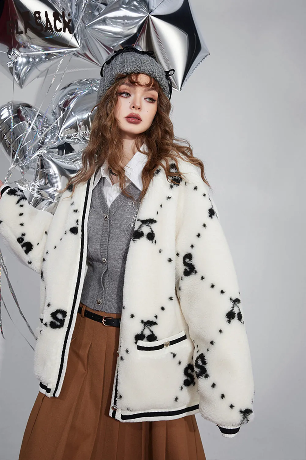 ELFSACK Kawaii Cherry Thicken Cotton Jackets Women 2023 Winter New Korean Fashion Outwears
