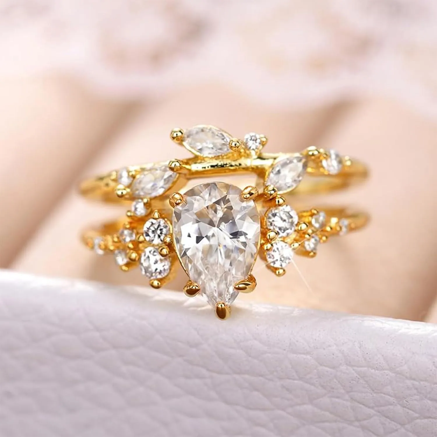 Engagement Rings for Women Non Tarnish Gold Wedding Ring Set for Women 14K Gold Plated Fake Engagement Ring Dainty Gold Stackable Rings Jewelry Gifts