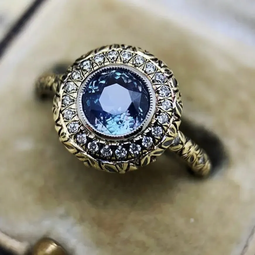 Eur-Am Retro Couple Rings